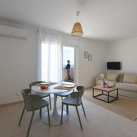Apartment Marina Di Bravone - 6 Personnes Linguizzetta