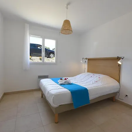 Marina Di Bravone - 6 Personnes Apartment Linguizzetta